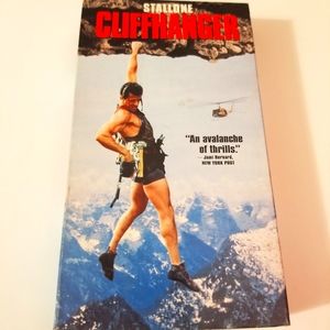 Cliffhanger | VHS Movie Classic Film Action Thriller Retro 90's Entertainment